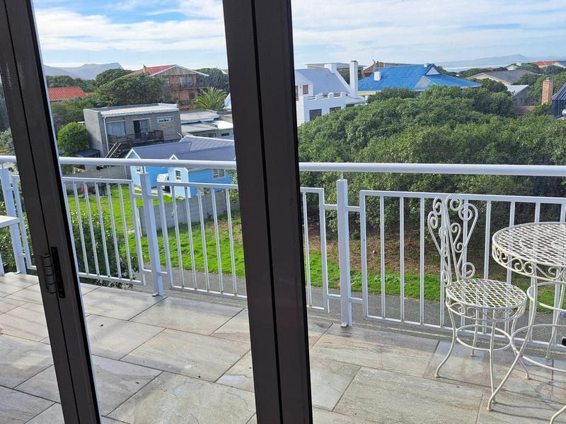 6 Bedroom Property for Sale in Kleinbaai Western Cape